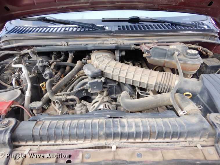 image for item DK3430 2006 Ford F350 Super Duty  Crew Cab utility bed pickup truck