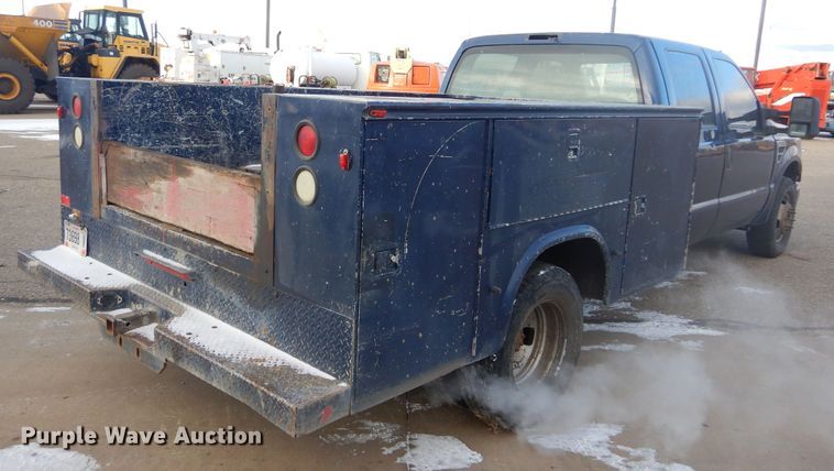 image for item DK3431 2008 Ford F350 Super Duty  Crew Cab utility bed pickup truck