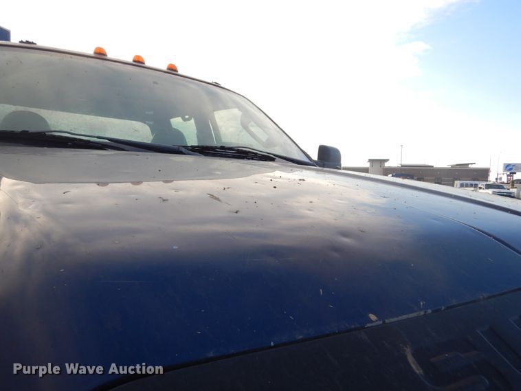 image for item DK3431 2008 Ford F350 Super Duty  Crew Cab utility bed pickup truck