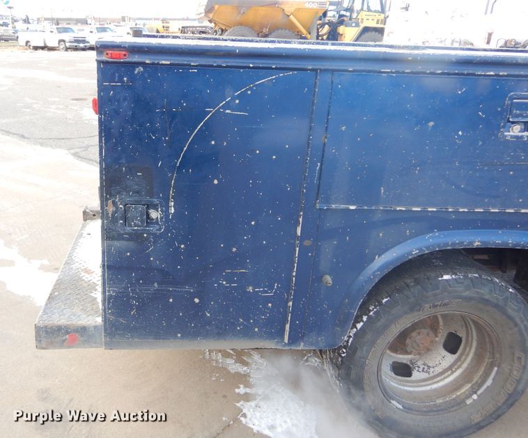 image for item DK3431 2008 Ford F350 Super Duty  Crew Cab utility bed pickup truck