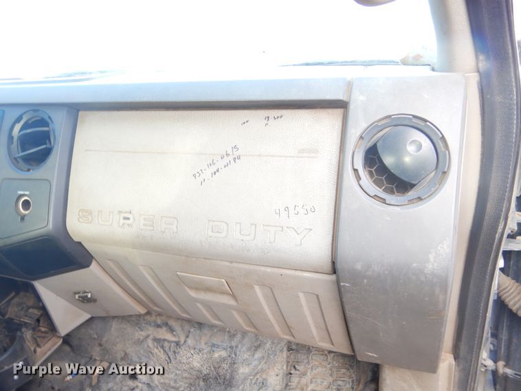 image for item DK3431 2008 Ford F350 Super Duty  Crew Cab utility bed pickup truck