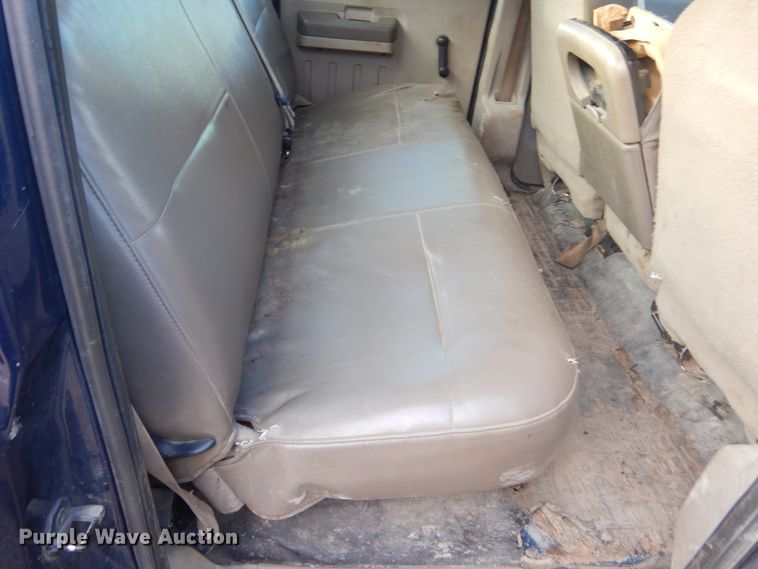 image for item DK3431 2008 Ford F350 Super Duty  Crew Cab utility bed pickup truck