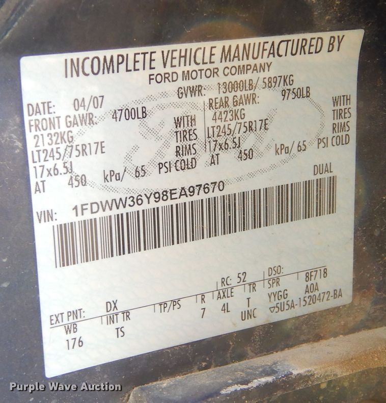 image for item DK3431 2008 Ford F350 Super Duty  Crew Cab utility bed pickup truck