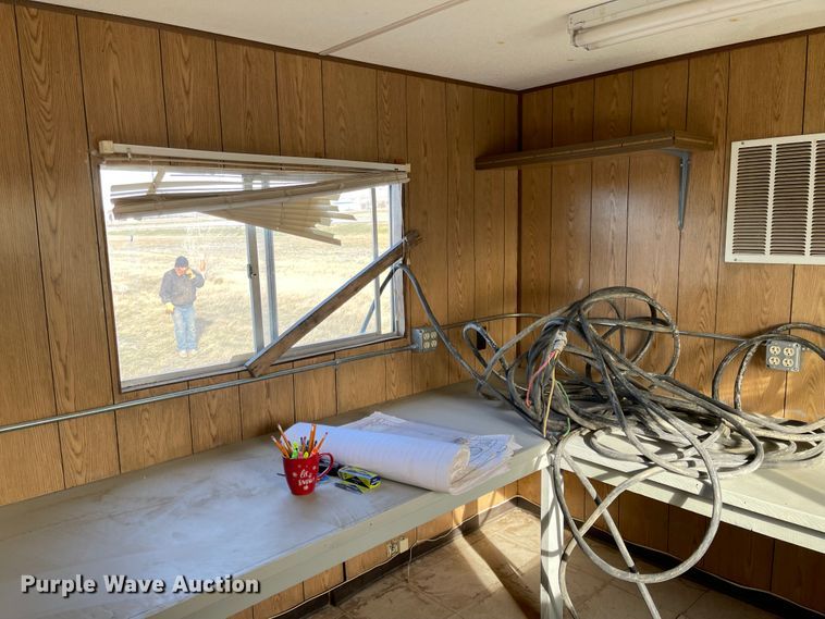 image for item DL5796 1993 SUN  jobsite office trailer