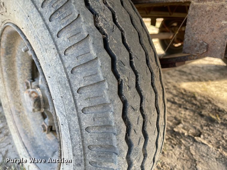 image for item DL5796 1993 SUN  jobsite office trailer