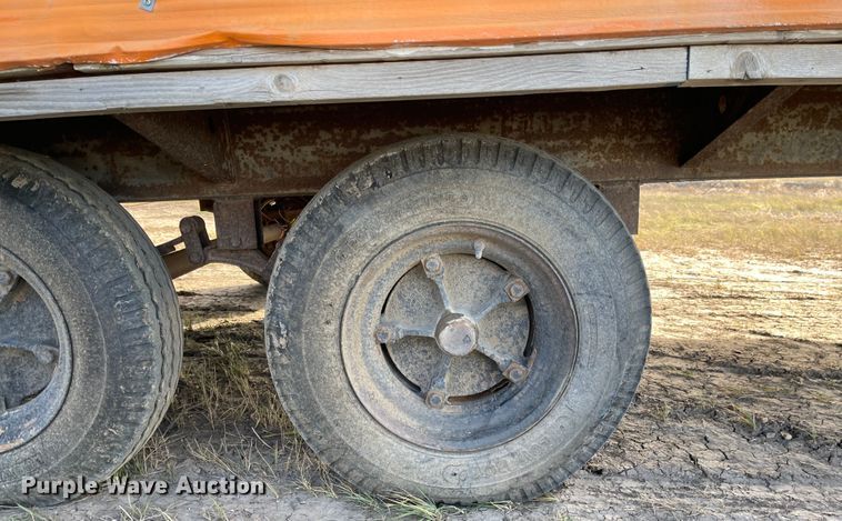 image for item DL5796 1993 SUN  jobsite office trailer