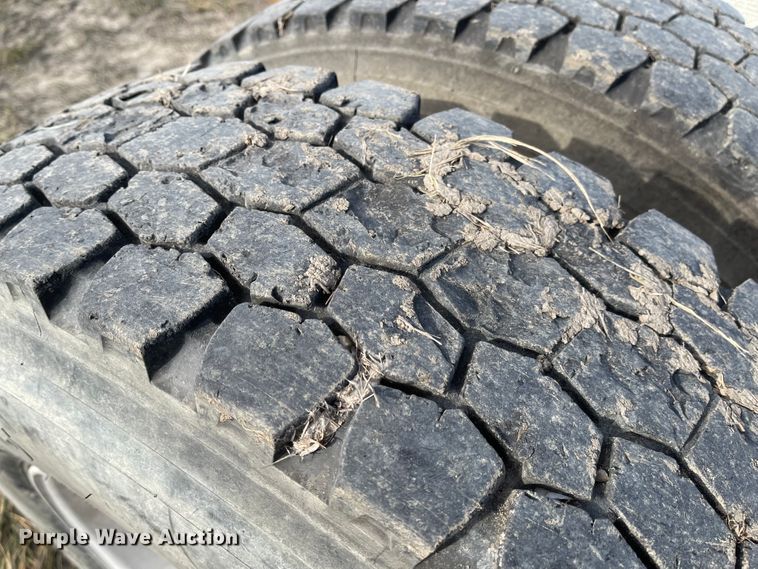 image for item DL5802 1999 Freightliner  semi truck