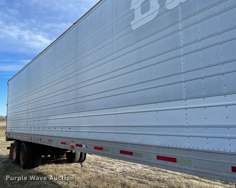 image for item DL5803 1998 Utility Trailer  dry van trailer