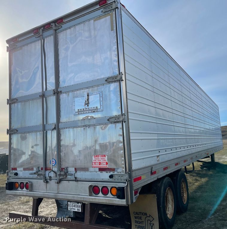 image for item DL5803 1998 Utility Trailer  dry van trailer