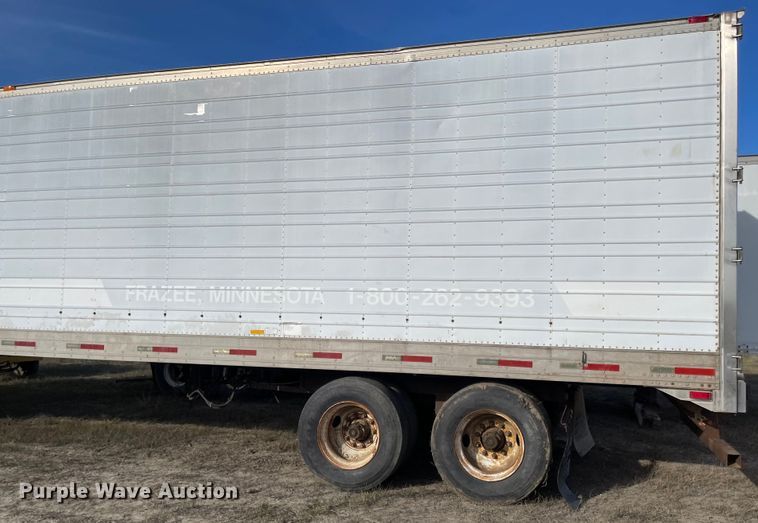 image for item DL5803 1998 Utility Trailer  dry van trailer