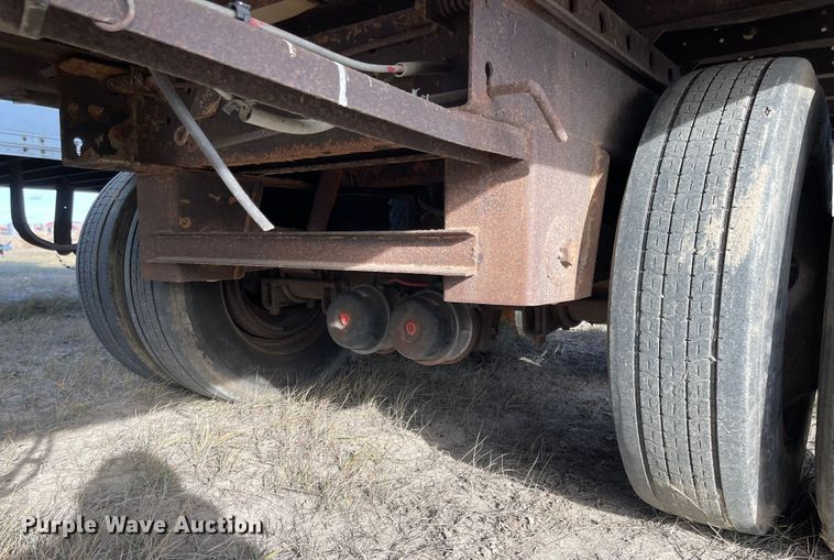 image for item DL5803 1998 Utility Trailer  dry van trailer