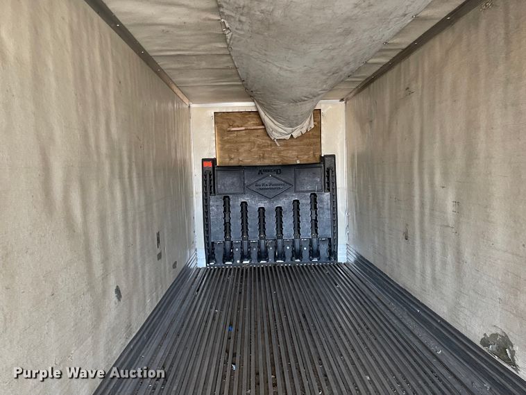 image for item DL5803 1998 Utility Trailer  dry van trailer