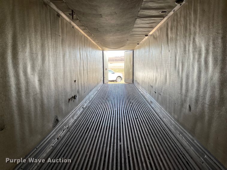 image for item DL5803 1998 Utility Trailer  dry van trailer