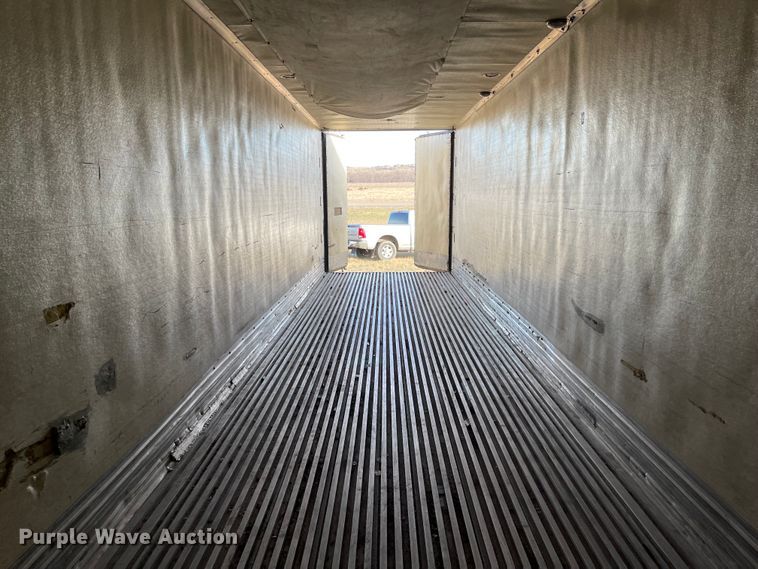 image for item DL5803 1998 Utility Trailer  dry van trailer