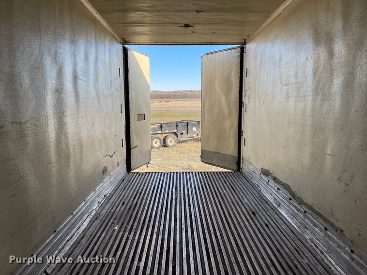 image for item DL5803 1998 Utility Trailer  dry van trailer