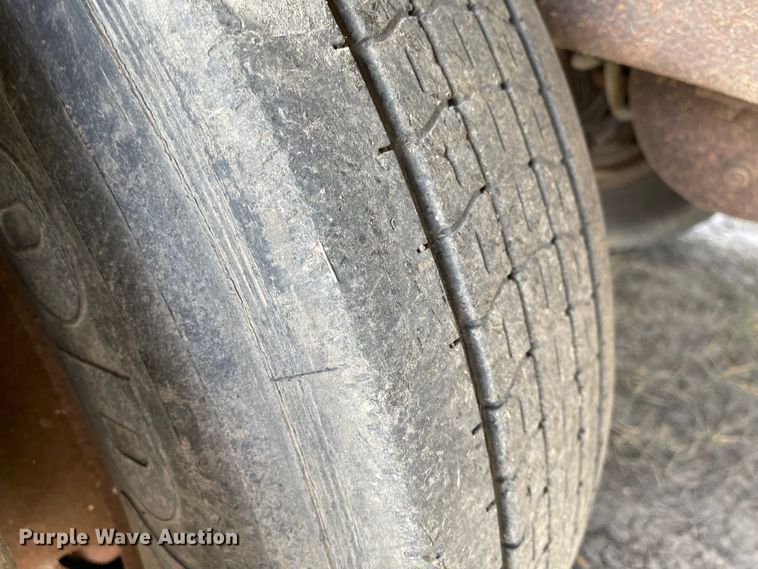 image for item DL5803 1998 Utility Trailer  dry van trailer