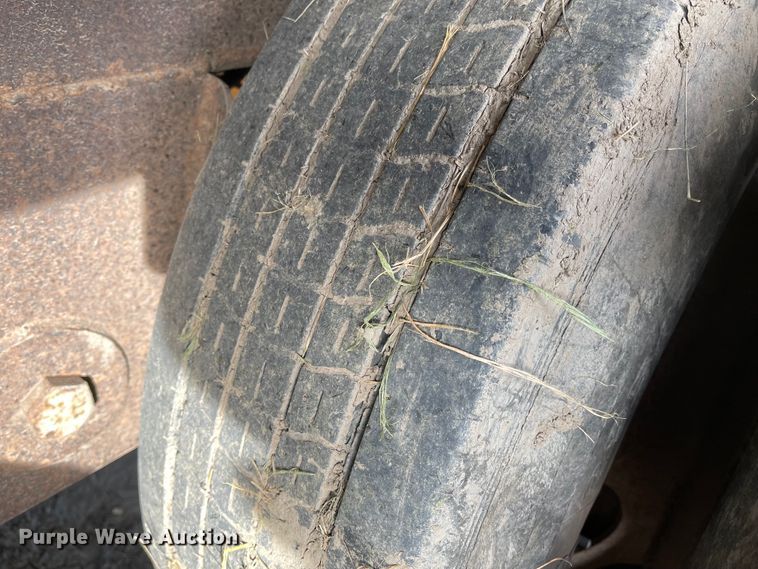 image for item DL5803 1998 Utility Trailer  dry van trailer