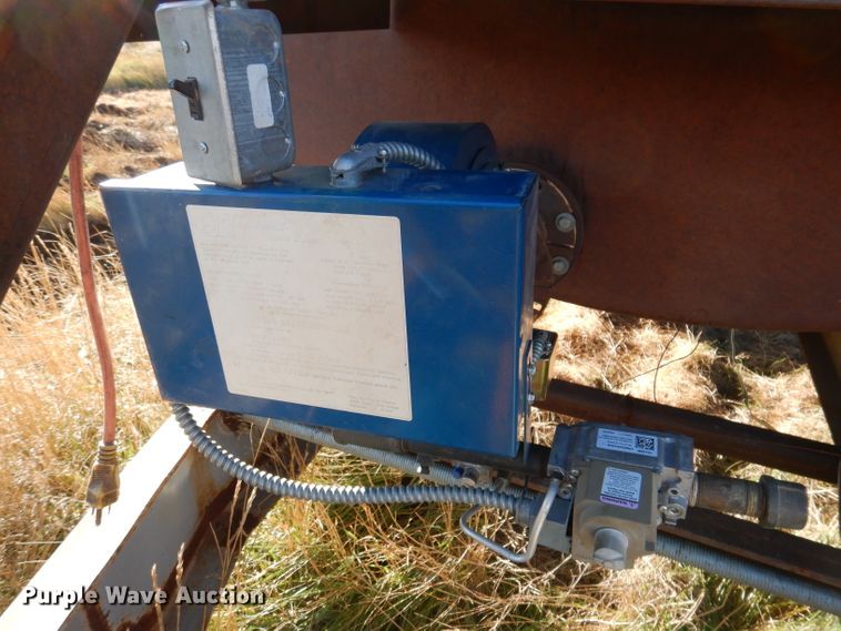 image for item DL5821 Tank trailer