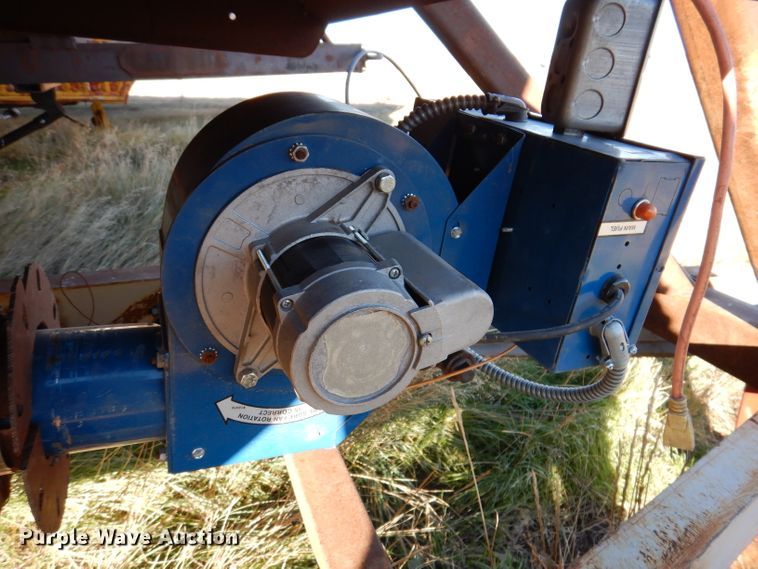 image for item DL5821 Tank trailer