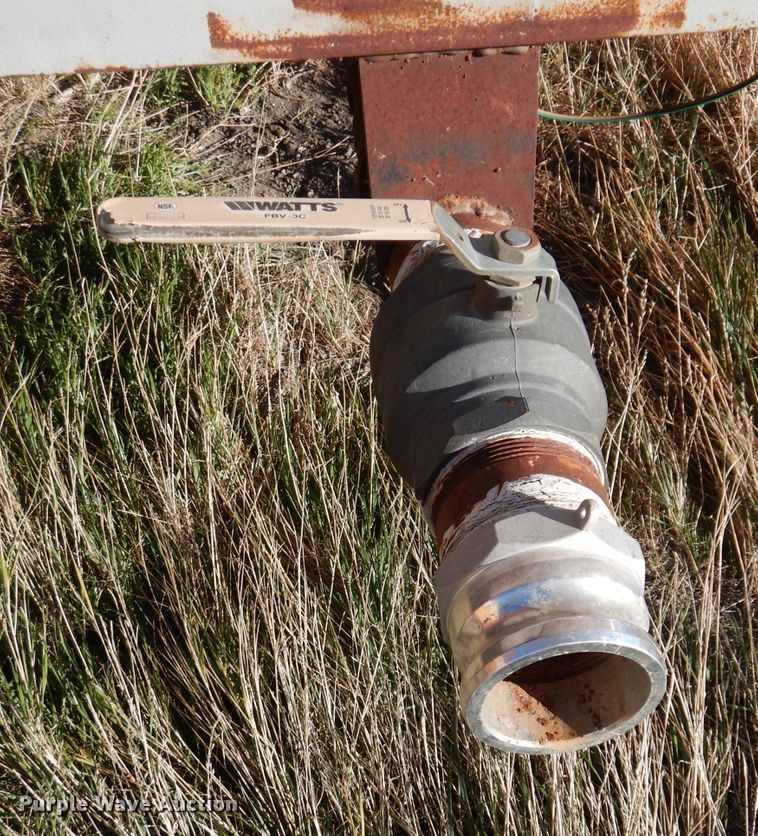 image for item DL5821 Tank trailer