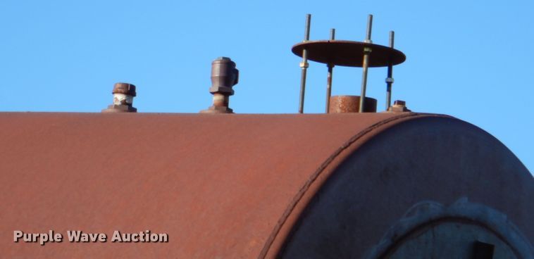 image for item DL5821 Tank trailer