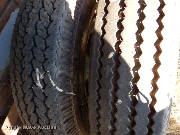 image for item DL5821 Tank trailer