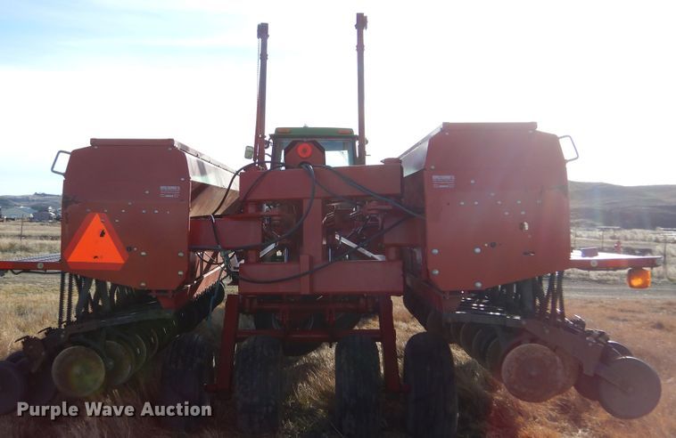 image for item DL5827 Case IH 5500  Mulch-Till grain drill