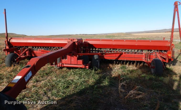 image for item DL5827 Case IH 5500  Mulch-Till grain drill
