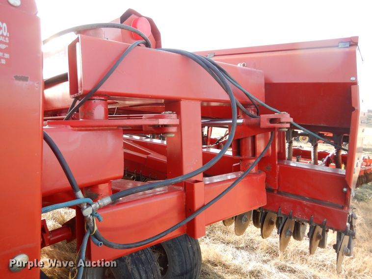 image for item DL5827 Case IH 5500  Mulch-Till grain drill