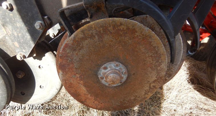 image for item DL5827 Case IH 5500  Mulch-Till grain drill