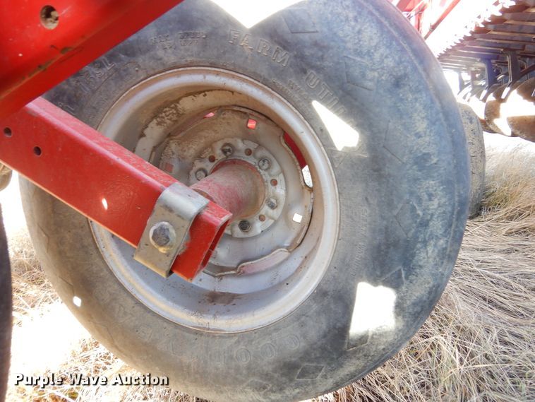 image for item DL5827 Case IH 5500  Mulch-Till grain drill