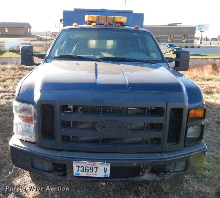 image for item DL5828 2008 Ford F350 Super Duty  Crew Cab utility bed pickup truck