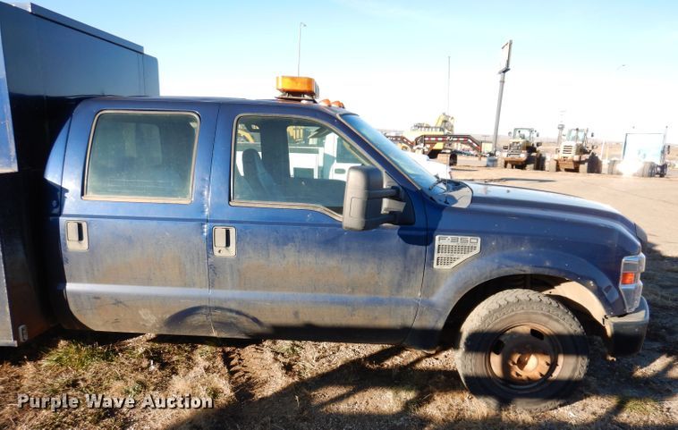 image for item DL5828 2008 Ford F350 Super Duty  Crew Cab utility bed pickup truck