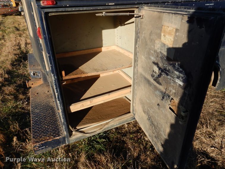 image for item DL5828 2008 Ford F350 Super Duty  Crew Cab utility bed pickup truck