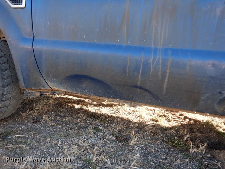 image for item DL5828 2008 Ford F350 Super Duty  Crew Cab utility bed pickup truck