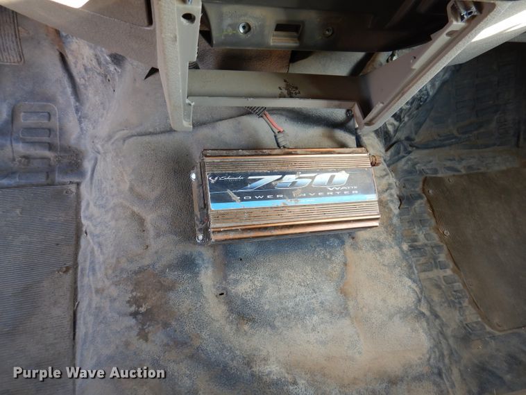 image for item DL5828 2008 Ford F350 Super Duty  Crew Cab utility bed pickup truck