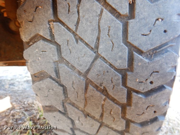 image for item DL5828 2008 Ford F350 Super Duty  Crew Cab utility bed pickup truck