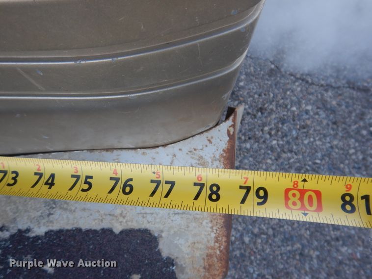 image for item DL5831 2001 Ford F250 Super Duty  Crew Cab utility bed pickup truck