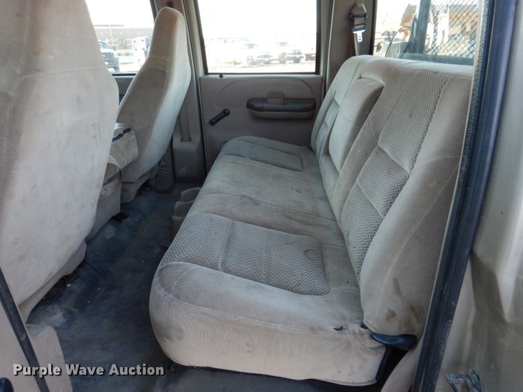 image for item DL5831 2001 Ford F250 Super Duty  Crew Cab utility bed pickup truck