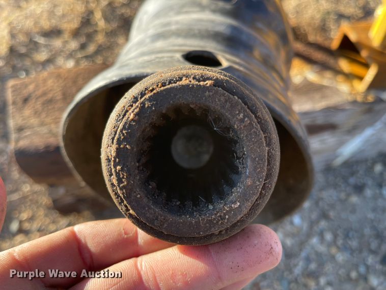 image for item DL5833 Vermeer BP8000  bale processor