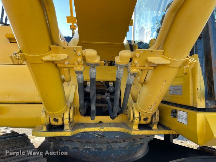 image for item DL5835 2013 Komatsu PC360LC-10  excavator