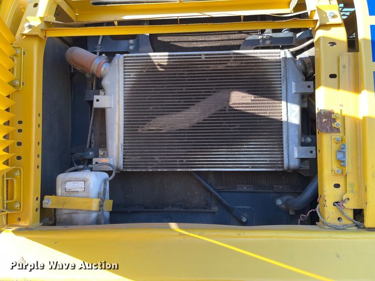 image for item DL5835 2013 Komatsu PC360LC-10  excavator