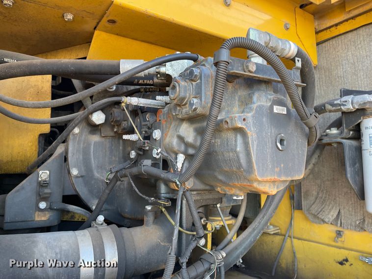 image for item DL5835 2013 Komatsu PC360LC-10  excavator