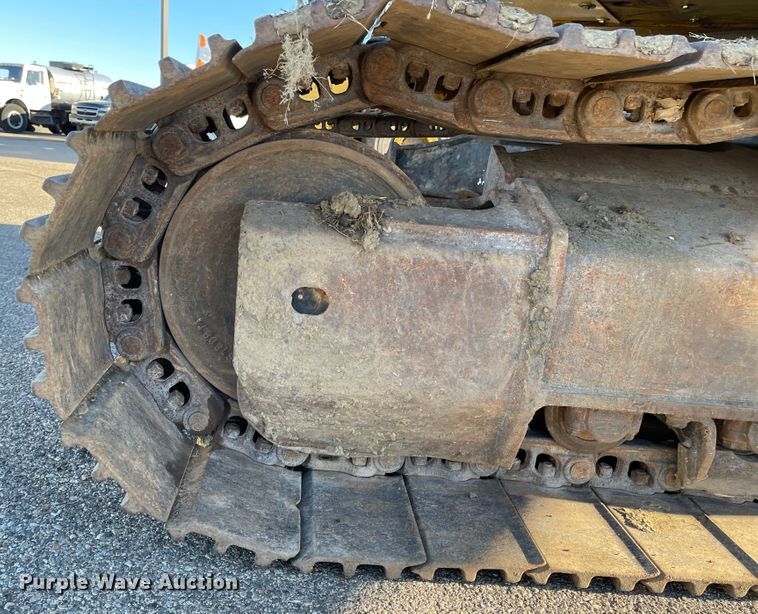 image for item DL5835 2013 Komatsu PC360LC-10  excavator