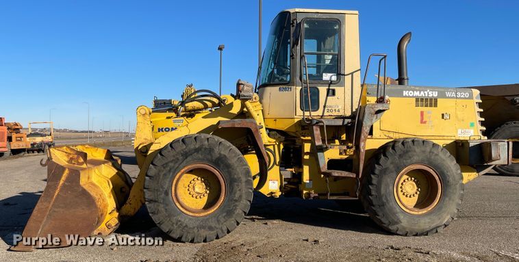 image for item DL5837 1996 Komatsu WA320  wheel loader