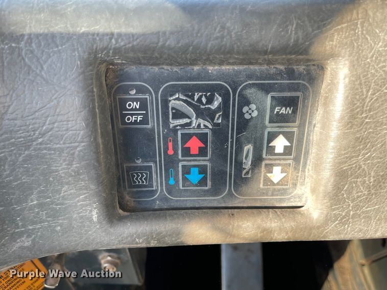 image for item DL5837 1996 Komatsu WA320  wheel loader