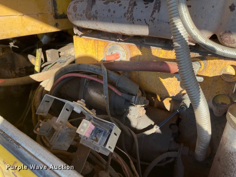 image for item DL5837 1996 Komatsu WA320  wheel loader