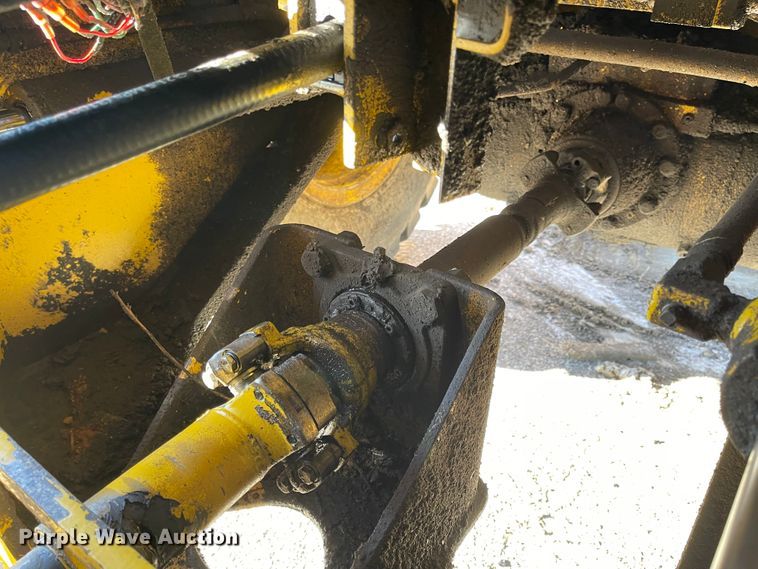 image for item DL5837 1996 Komatsu WA320  wheel loader