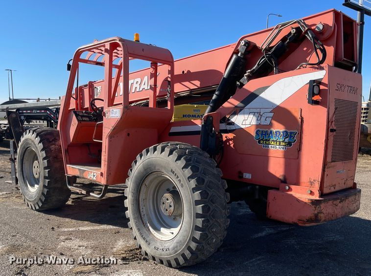 image for item DL5839 JLG 10042  telehandler
