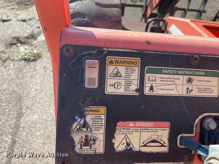 image for item DL5839 JLG 10042  telehandler